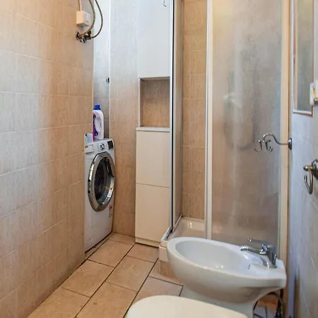 1 Bedroom Amazing In *